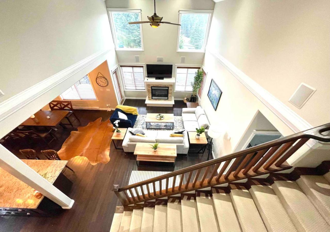 Bellamy Manor Large Home With 5Beds! In Langford Victoria Extérieur photo