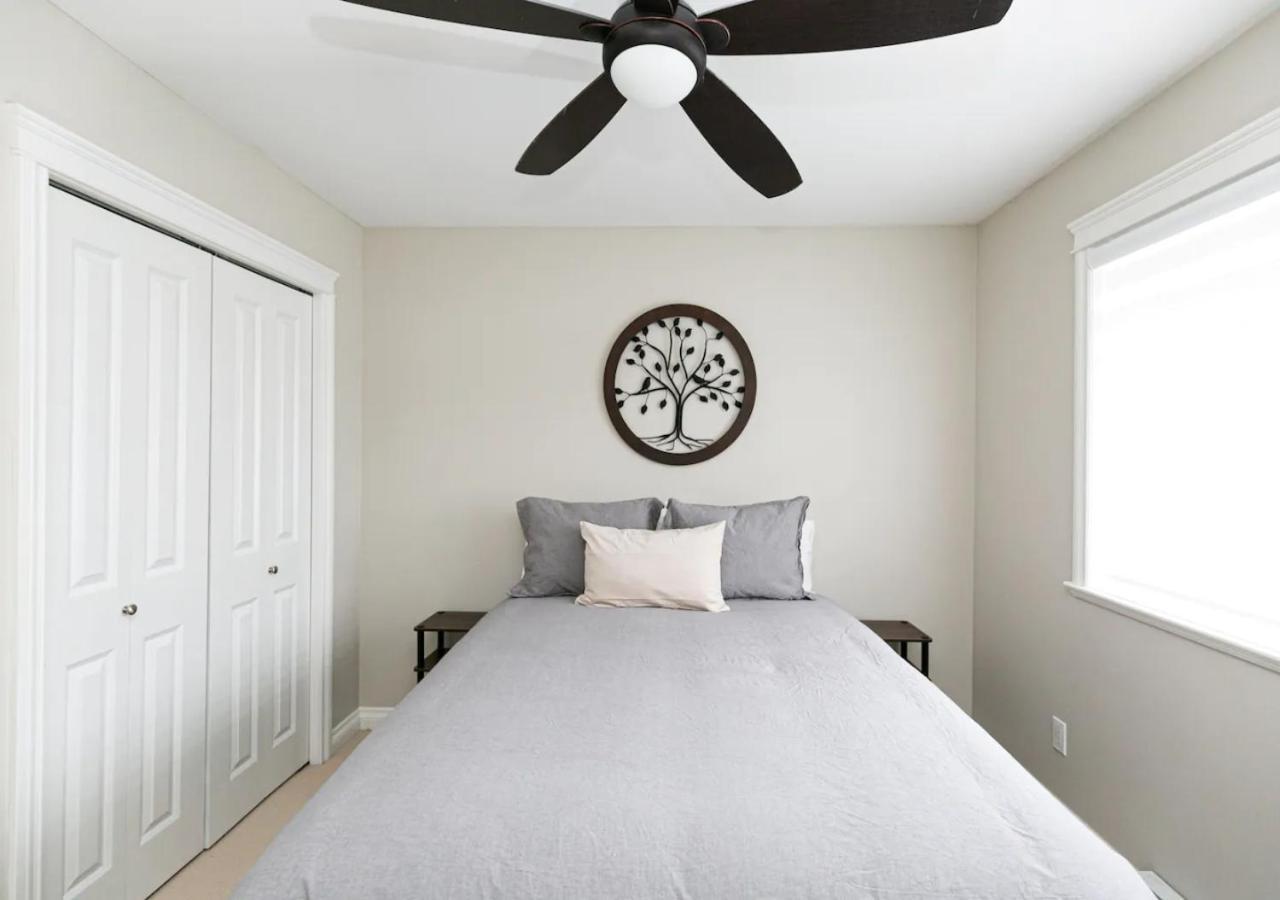 Bellamy Manor Large Home With 5Beds! In Langford Victoria Extérieur photo