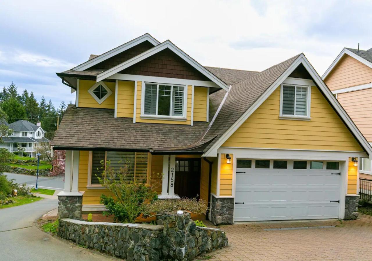Bellamy Manor Large Home With 5Beds! In Langford Victoria Extérieur photo
